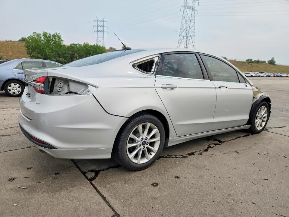 2017 FORD FUSION SE 3