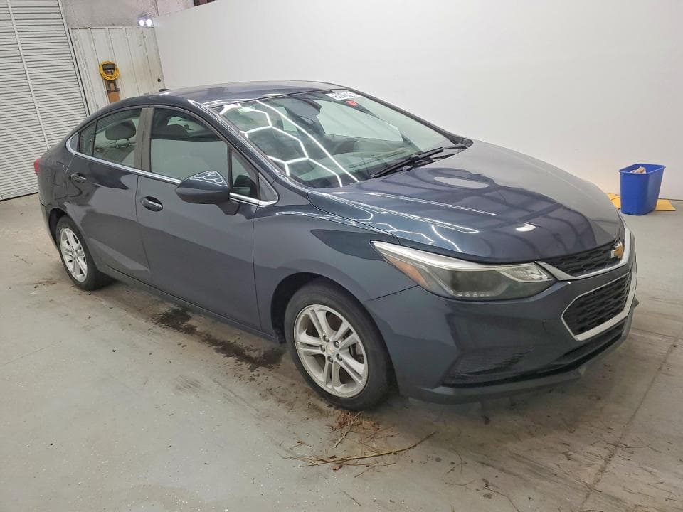 2017 CHEVROLET CRUZE LT 4