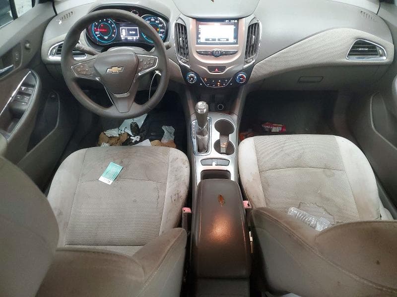 2017 CHEVROLET CRUZE LT 8