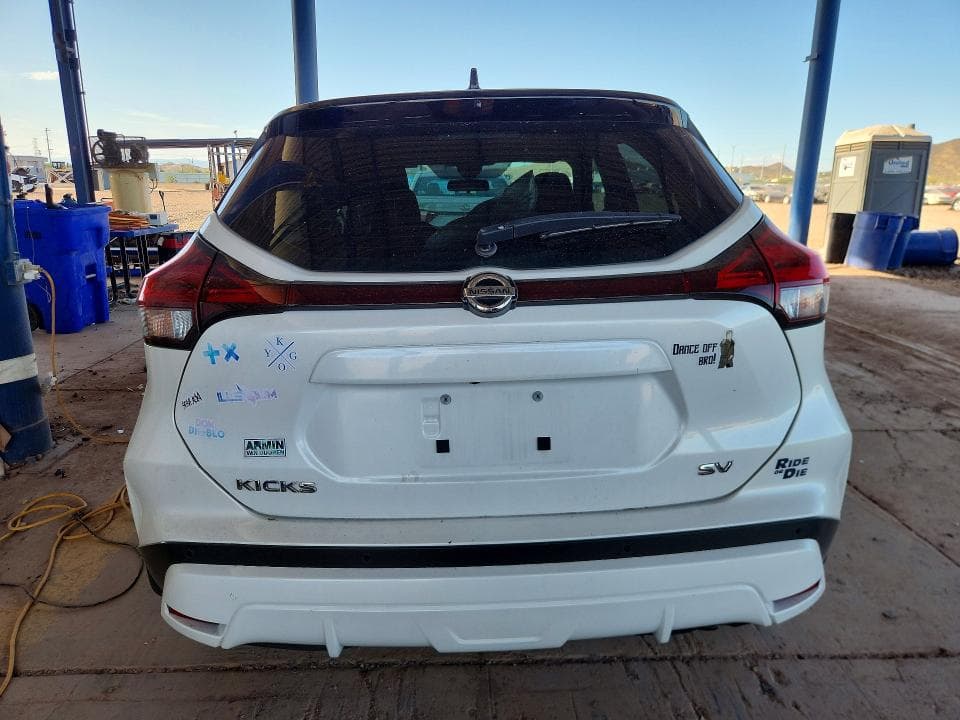2021 NISSAN KICKS SV 6