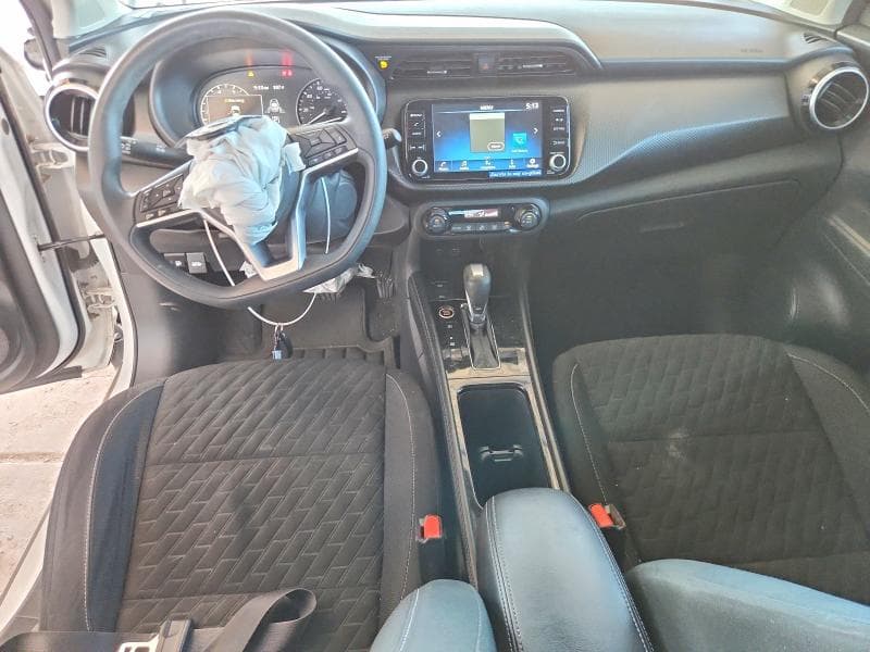 2021 NISSAN KICKS SV 8