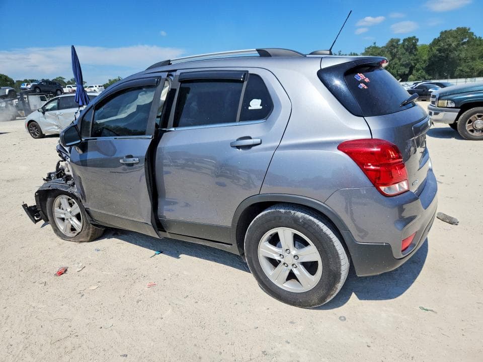 2020 CHEVROLET TRAX 1LT 2