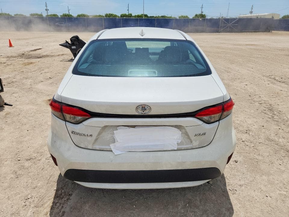 2020 TOYOTA COROLLA XLE 6