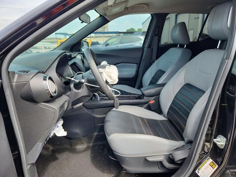 2022 NISSAN KICKS SR 7