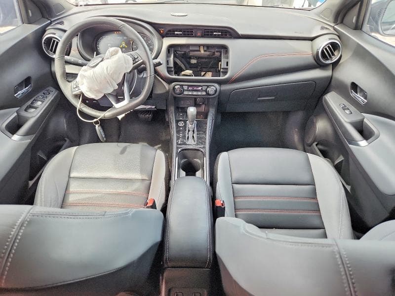 2022 NISSAN KICKS SR 8