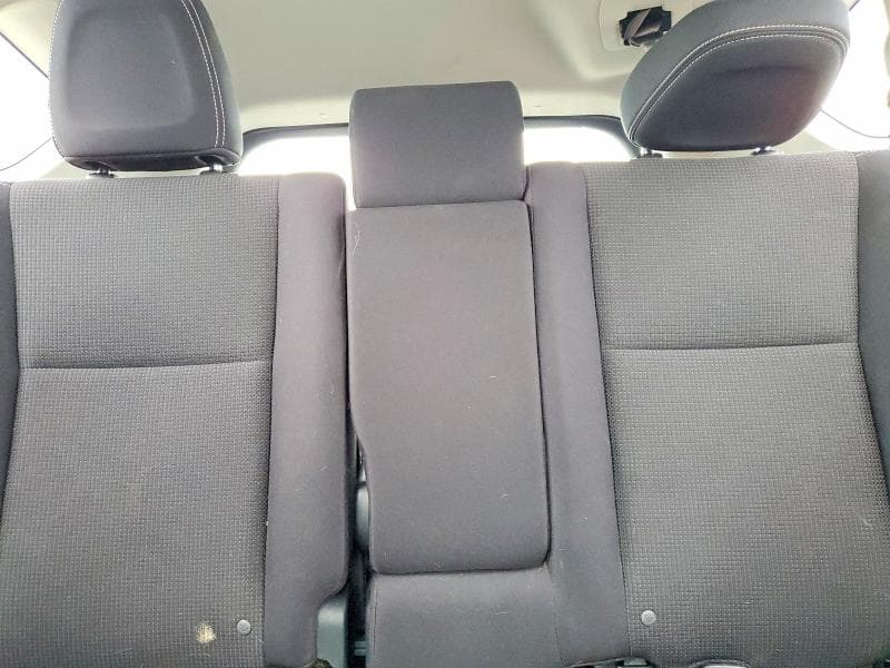 2017 TOYOTA RAV4 XLE 10