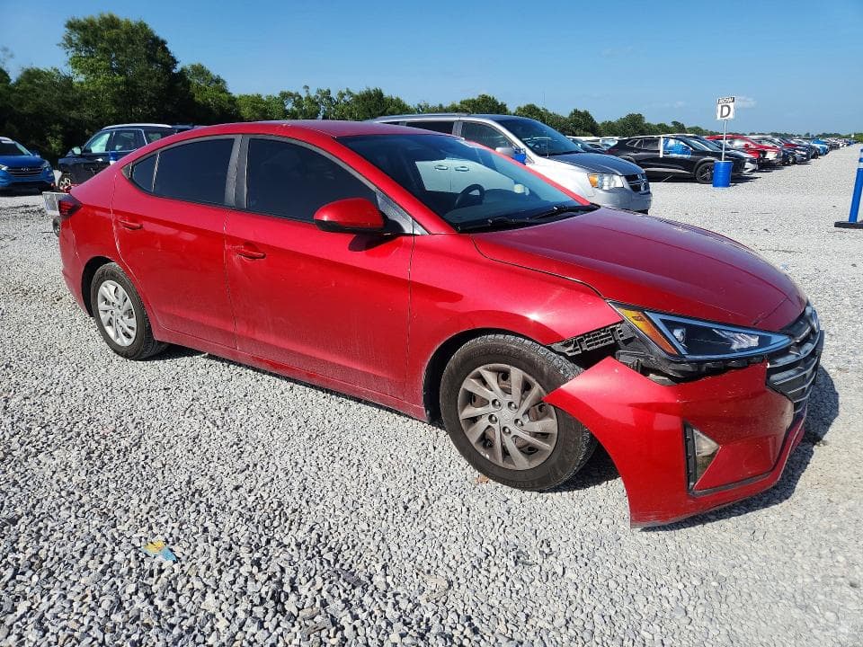 2020 HYUNDAI ELANTRA SE 4