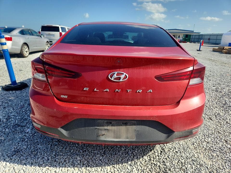 2020 HYUNDAI ELANTRA SE 6