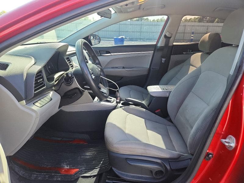 2020 HYUNDAI ELANTRA SE 7