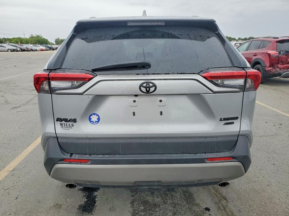 2022 TOYOTA RAV4 LIMITED LIMITED 6