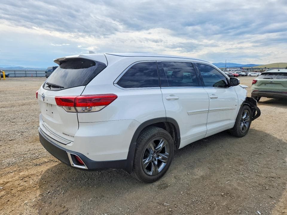 2017 TOYOTA HIGHLANDER LIMITED PLATINUM LIMITED PLATINUM 3