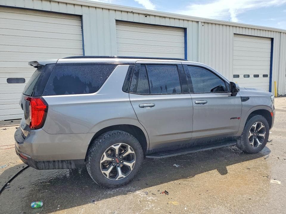 2021 GMC YUKON AT4 AT4 3