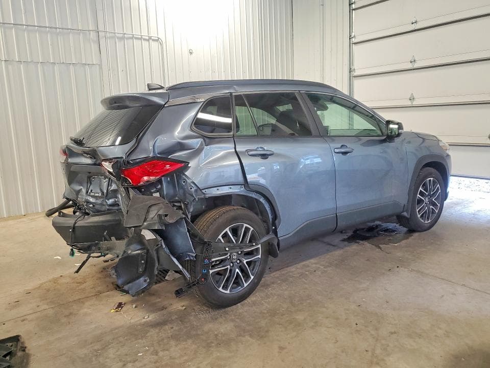2026 TOYOTA COROLLA 3