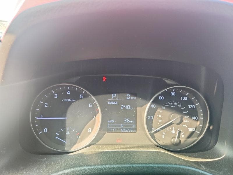 2017 HYUNDAI ELANTRA SE SE 9