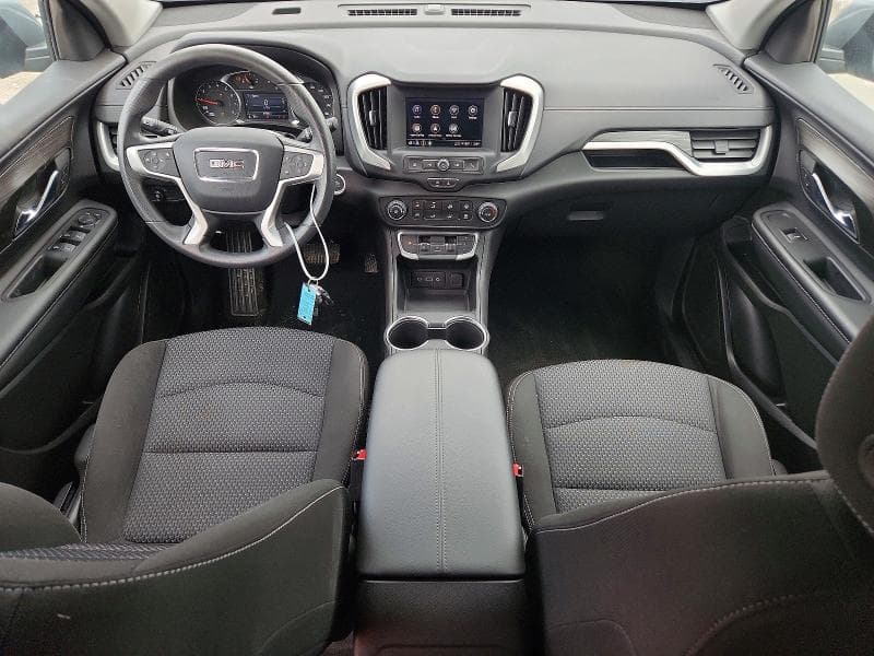 2024 GMC TERRAIN SLE 8