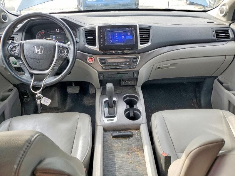 2017 HONDA PILOT EXL 8