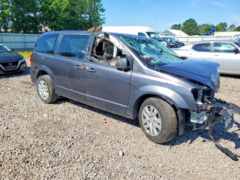 2019 DODGE GRAND CARAVAN SE 4