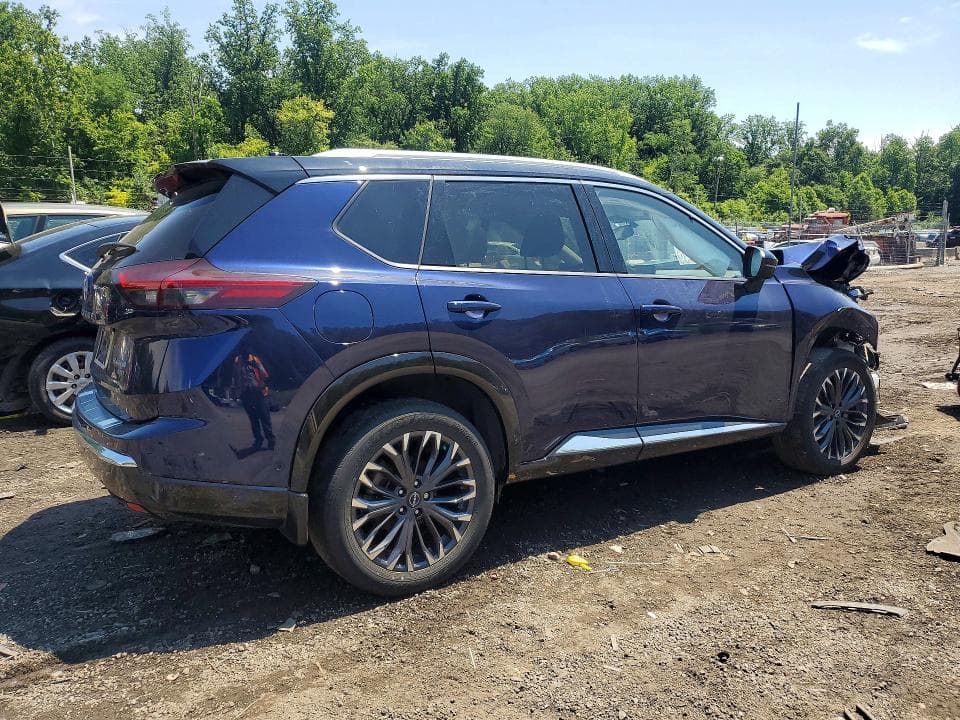 2025 NISSAN ROGUE PLATINUM 3
