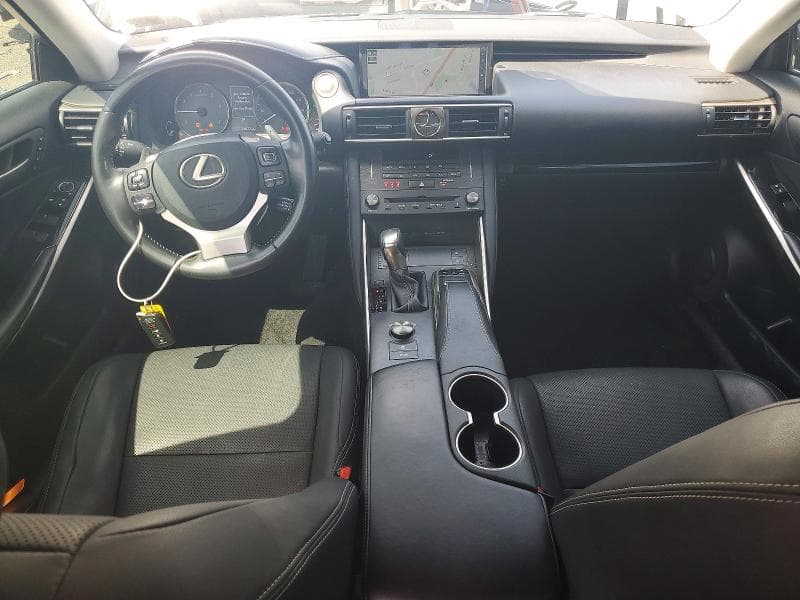 2020 LEXUS IS 300 PREMIUM 8