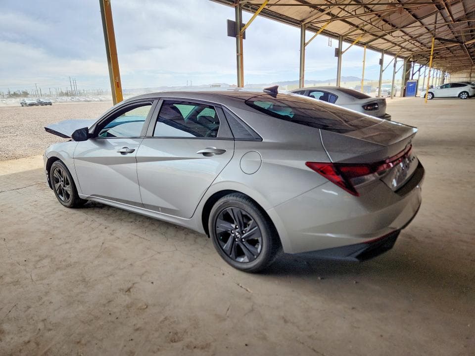 2022 HYUNDAI ELANTRA SEL 2
