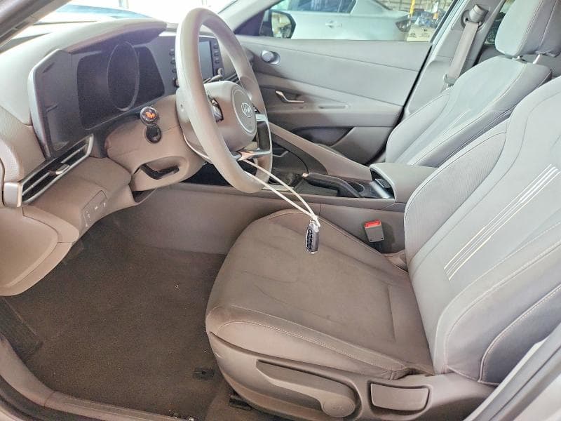 2022 HYUNDAI ELANTRA SEL 7