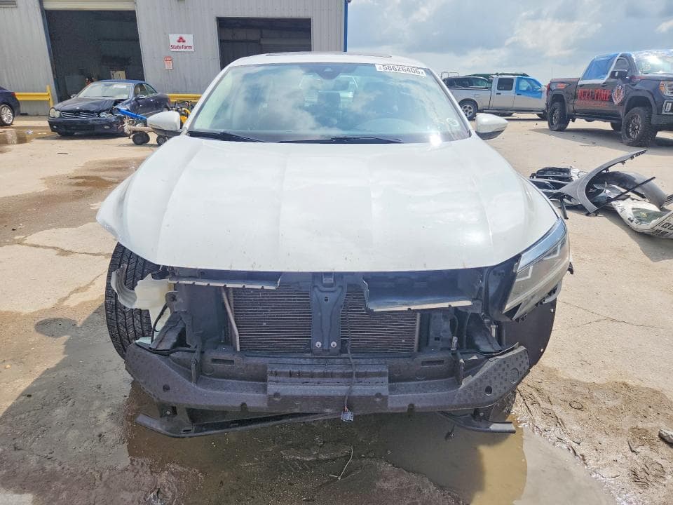 2020 VOLKSWAGEN PASSAT SE 5