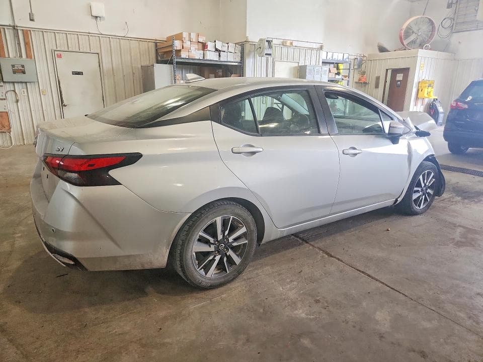 2021 NISSAN VERSA SV 3