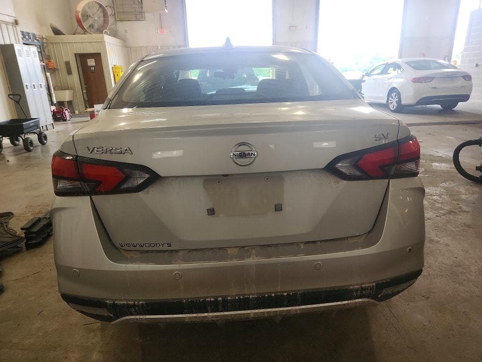2021 NISSAN VERSA SV 6