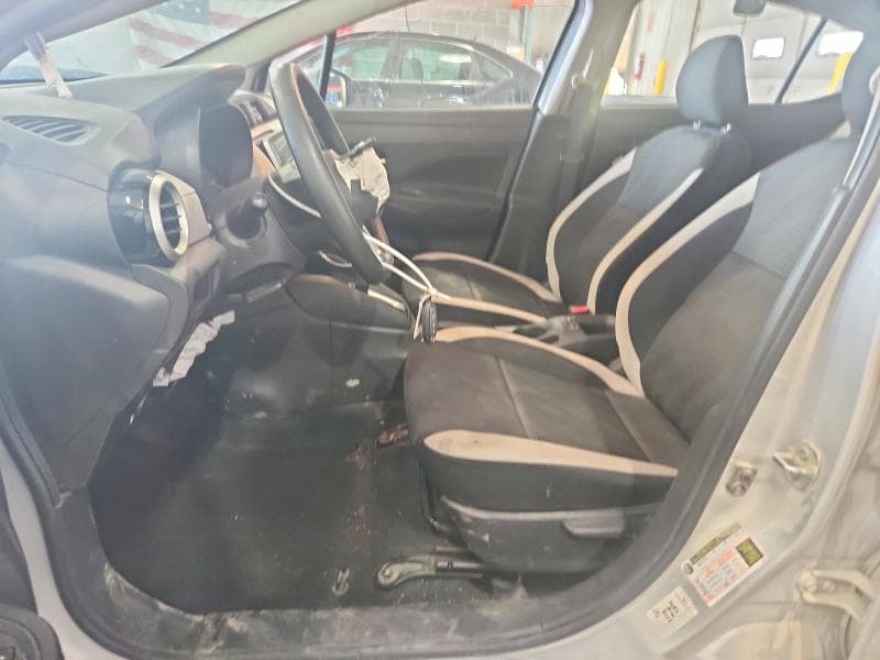 2021 NISSAN VERSA SV 7