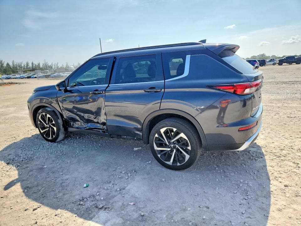 2024 MITSUBISHI OUTLANDER SE 2