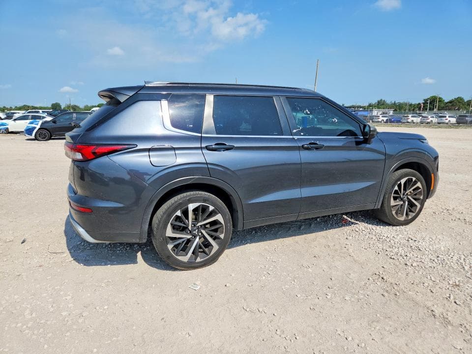 2024 MITSUBISHI OUTLANDER SE 3