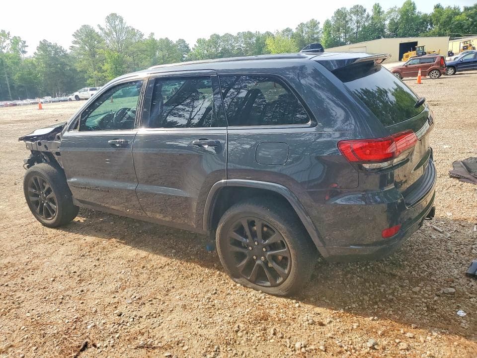 2017 JEEP GRAND CHEROKEE LAREDO 2