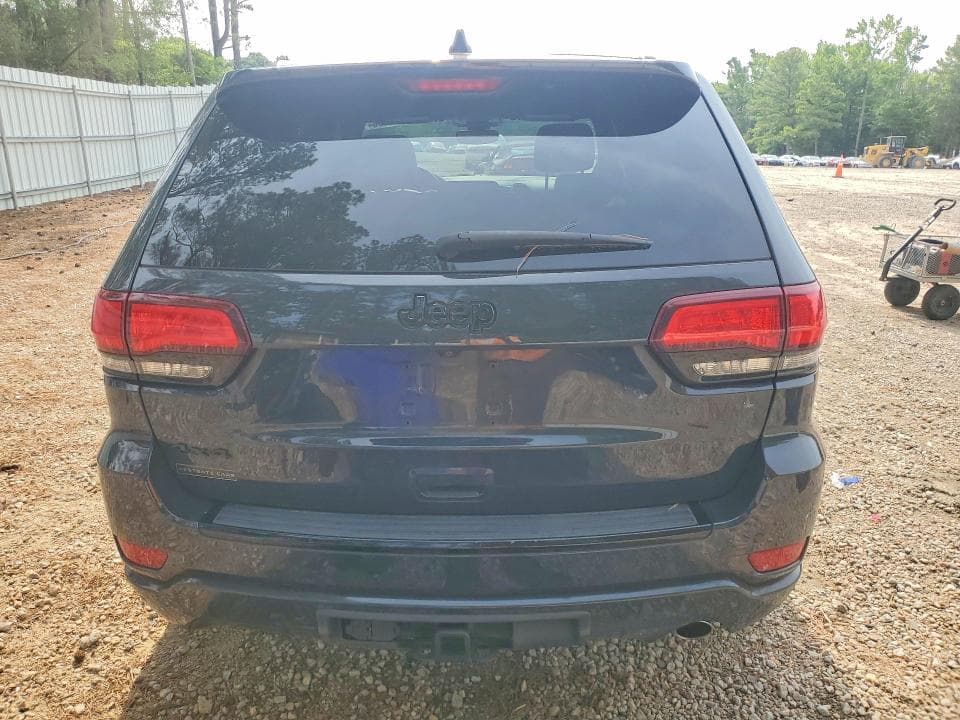 2017 JEEP GRAND CHEROKEE LAREDO 6