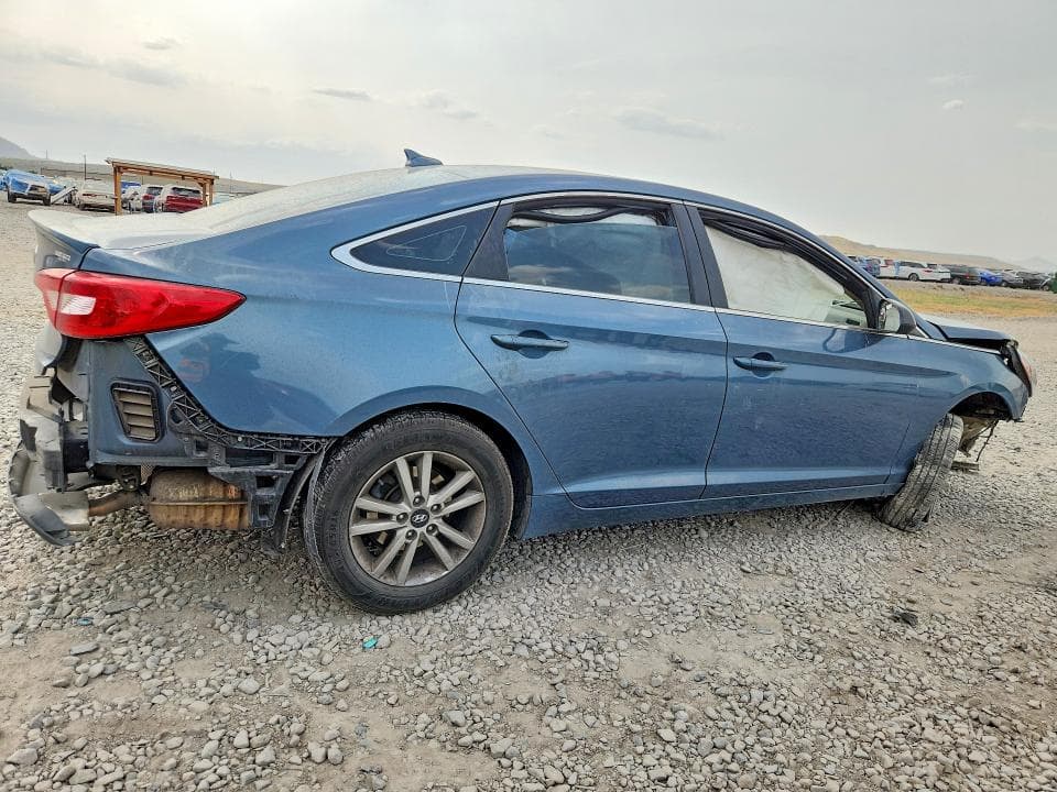 2017 HYUNDAI SONATA SE 3