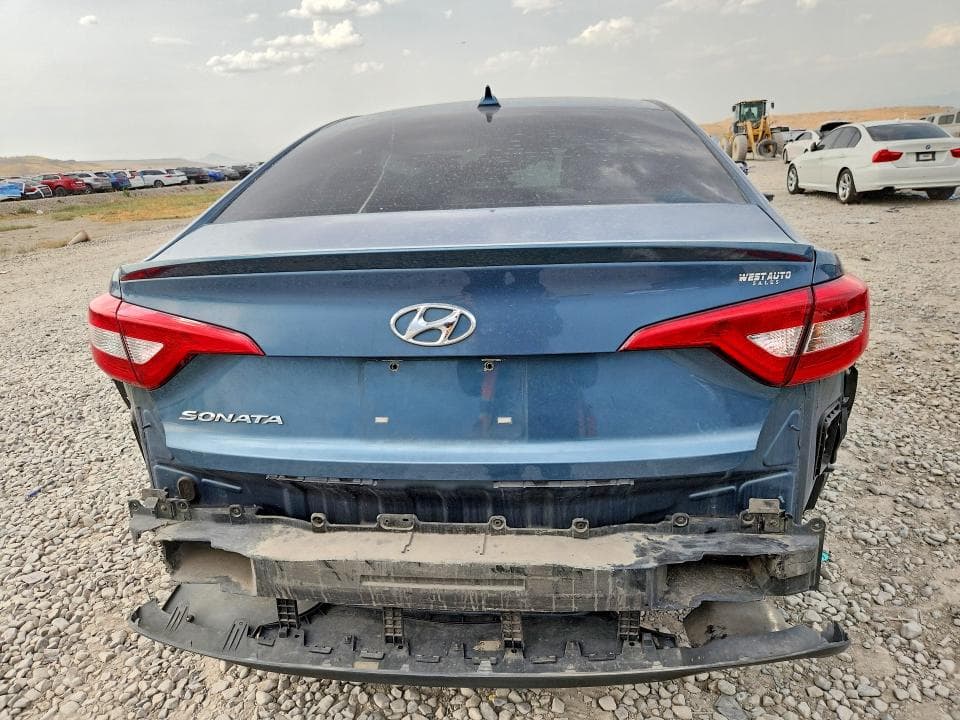 2017 HYUNDAI SONATA SE 6