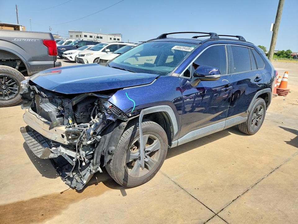 2019 TOYOTA RAV4 XLE - 1