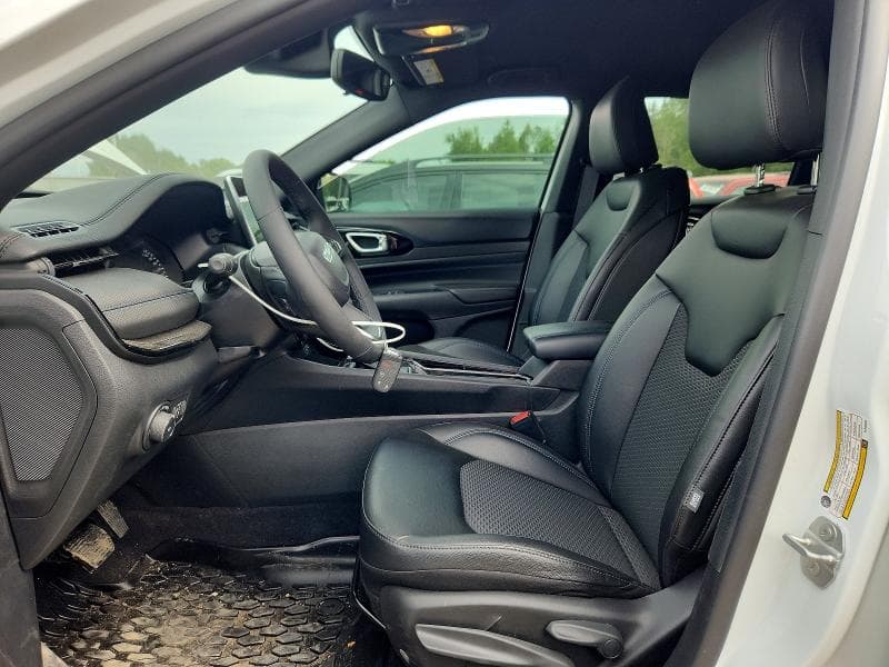 2026 JEEP COMPASS LATITUDE 7