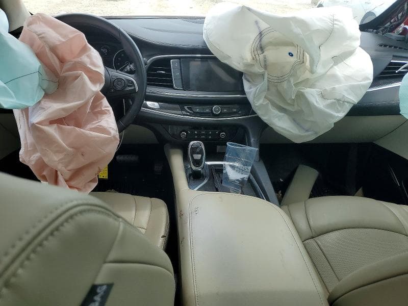 2019 BUICK ENCLAVE ESSENCE 8