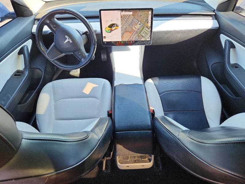 2018 TESLA MODEL 3 8