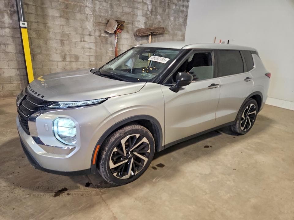 2022 MITSUBISHI OUTLANDER ES - 1