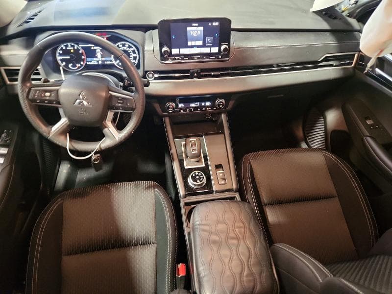 2022 MITSUBISHI OUTLANDER ES 8