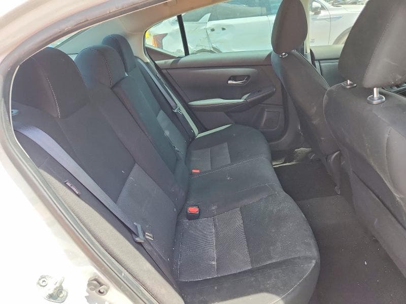 2022 NISSAN SENTRA SV 10