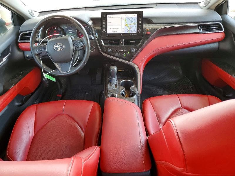 2022 TOYOTA CAMRY XSE 8