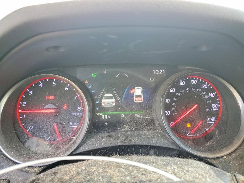 2022 TOYOTA CAMRY XSE 9