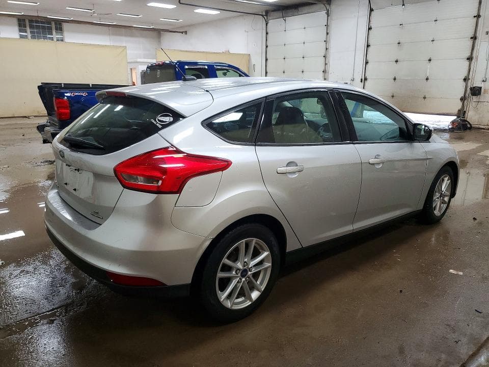 2016 FORD FOCUS SE 3