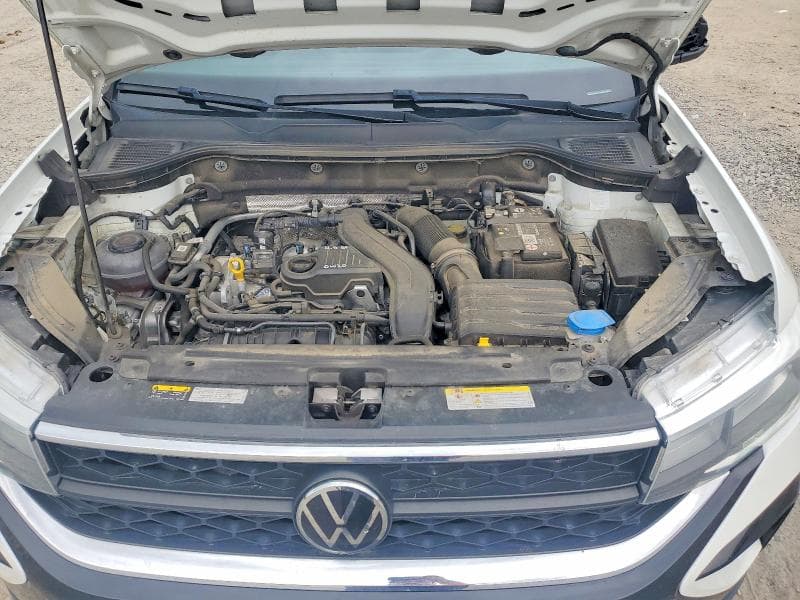 2023 VOLKSWAGEN TAOS 12