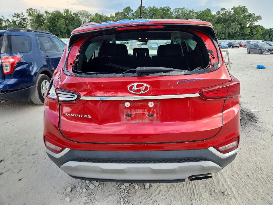 2020 HYUNDAI SANTA FE SE 6