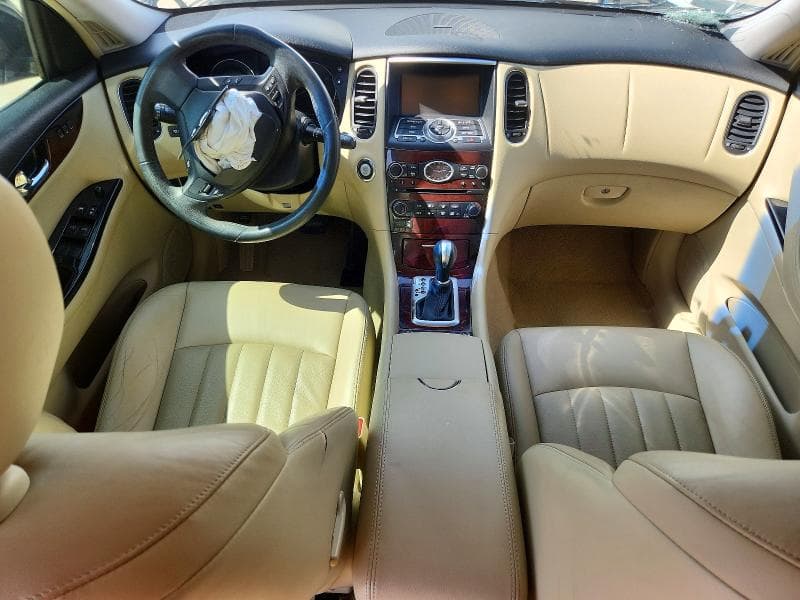 2017 INFINITI QX50 BASE 8
