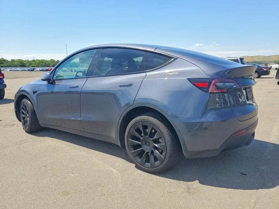 2023 TESLA MODEL Y 2