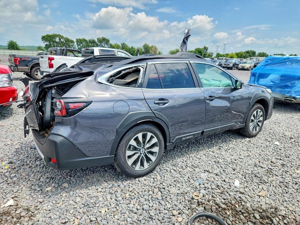 2025 SUBARU OUTBACK LIMITED 3